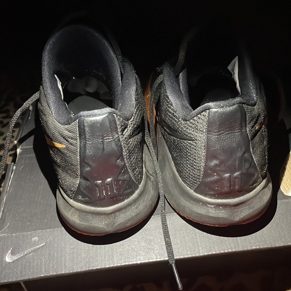 Kyrie Flytrap Iv - image 3